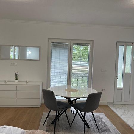 Saraapartmani Plav Ngoại thất bức ảnh